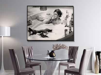 Wall Art 50cmx70cm Brigitte Bardot In the bath poster, Black Frame Canvas