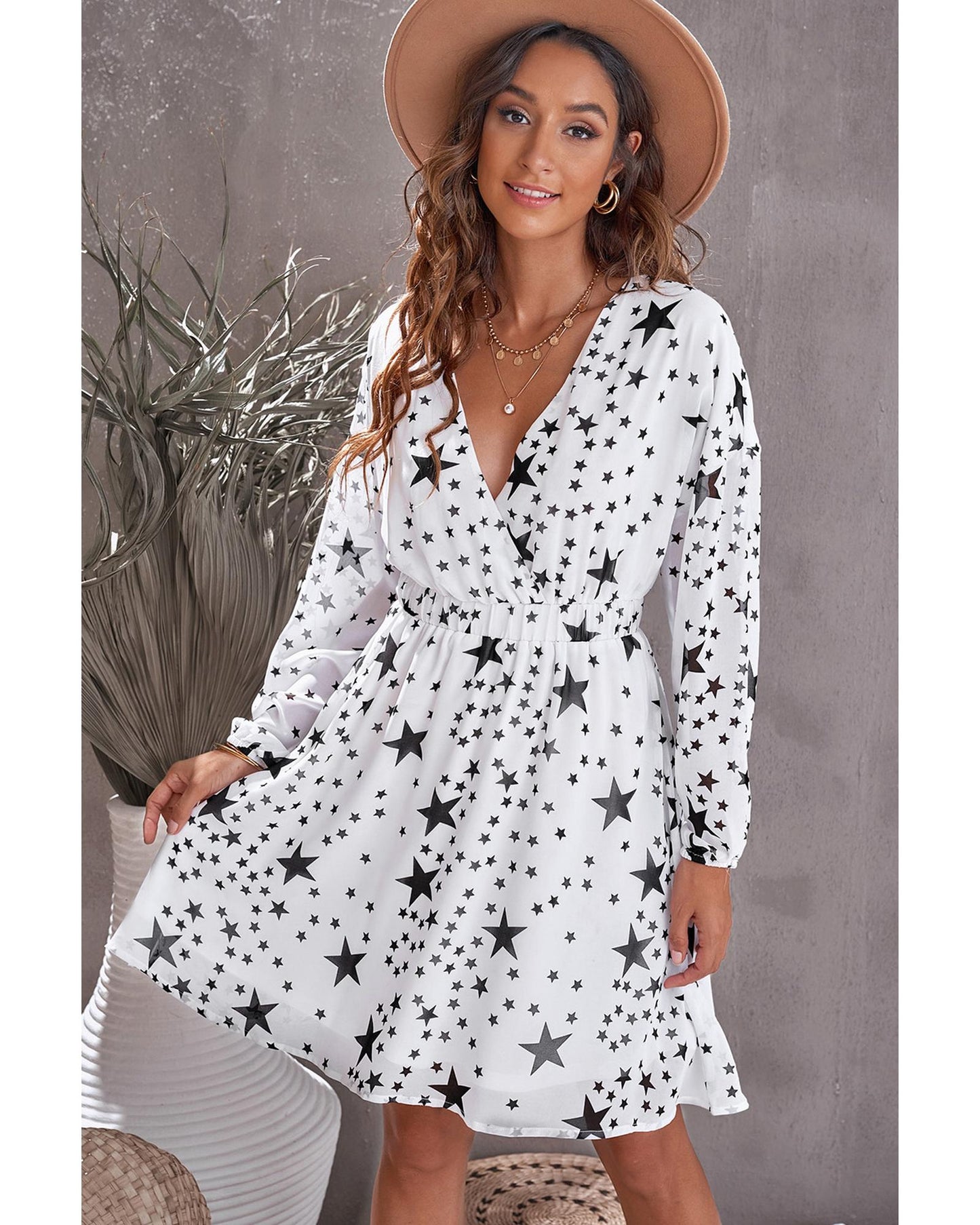 Azura Exchange V Neck Star Pattern Tunic Dress - L