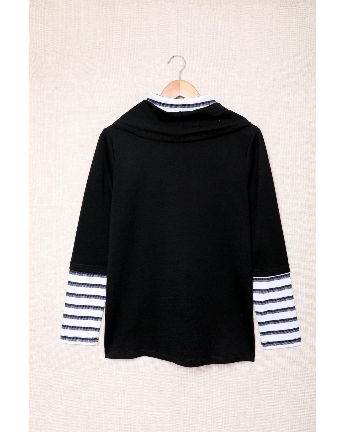 Azura Exchange High Neck Striped Sweatshirt - M