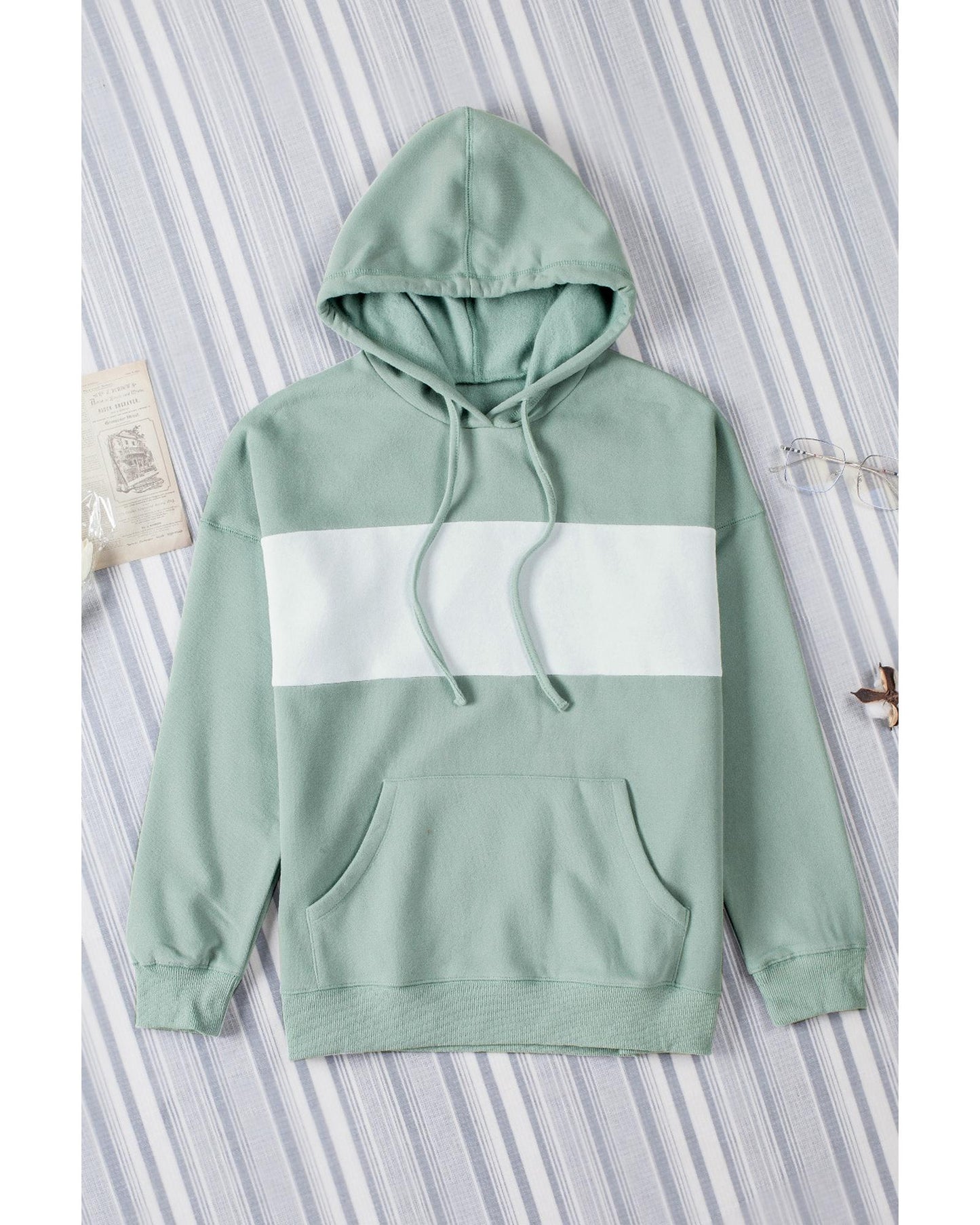 Azura Exchange Wide Band Front Drawstring Hoodie - M