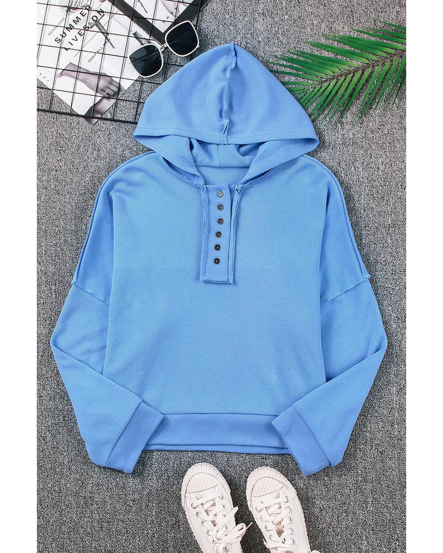 Azura Exchange Button Trim Hoodie - L