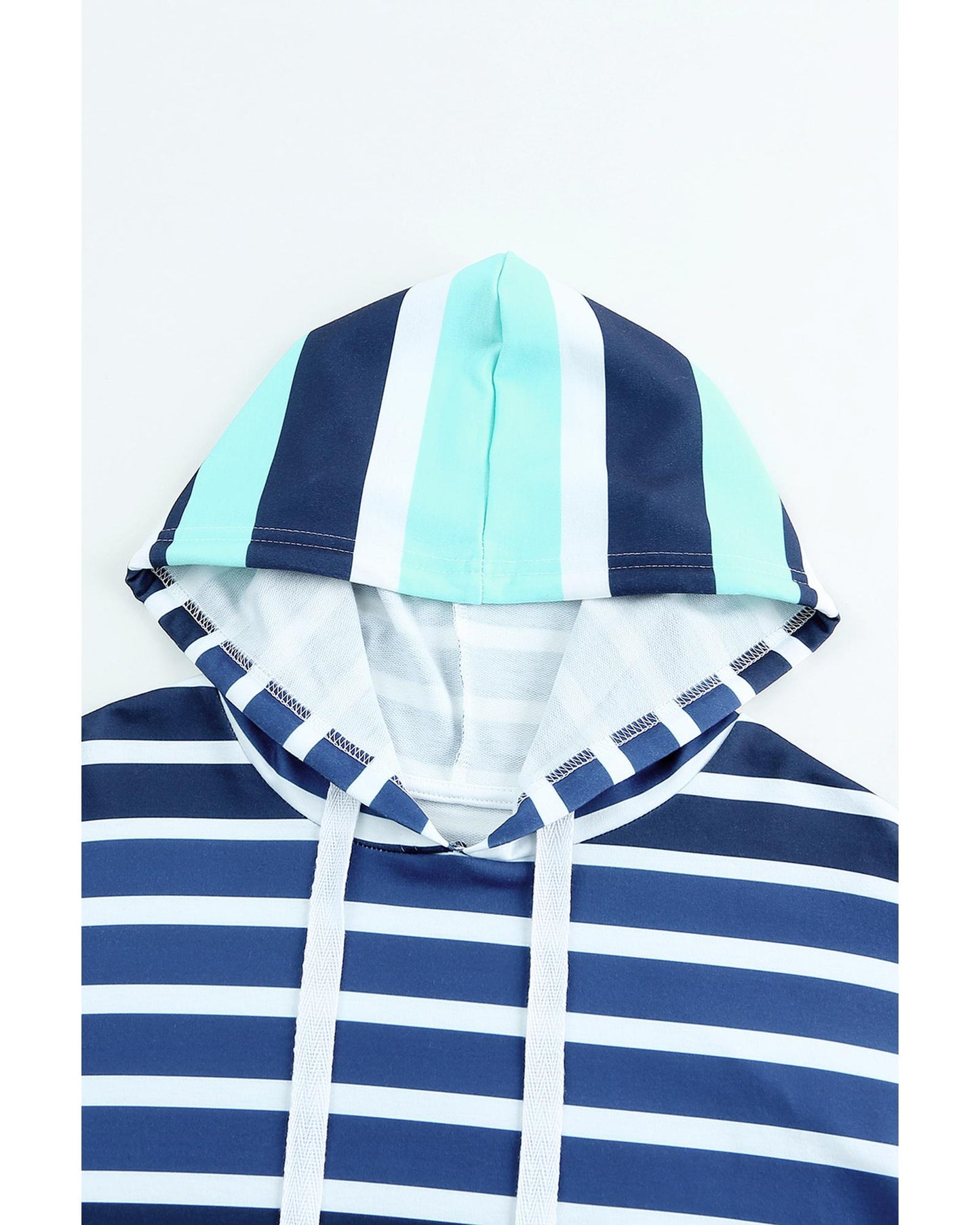 Azura Exchange Striped Drawstring Hoodie - XL