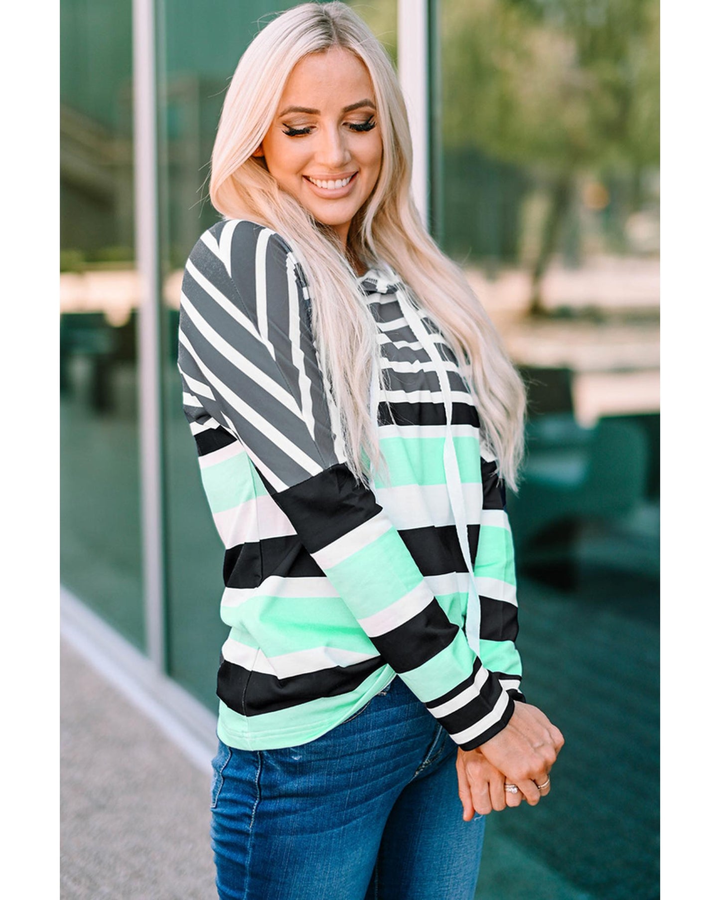 Azura Exchange Striped Drawstring Long Sleeve Hoodie - L