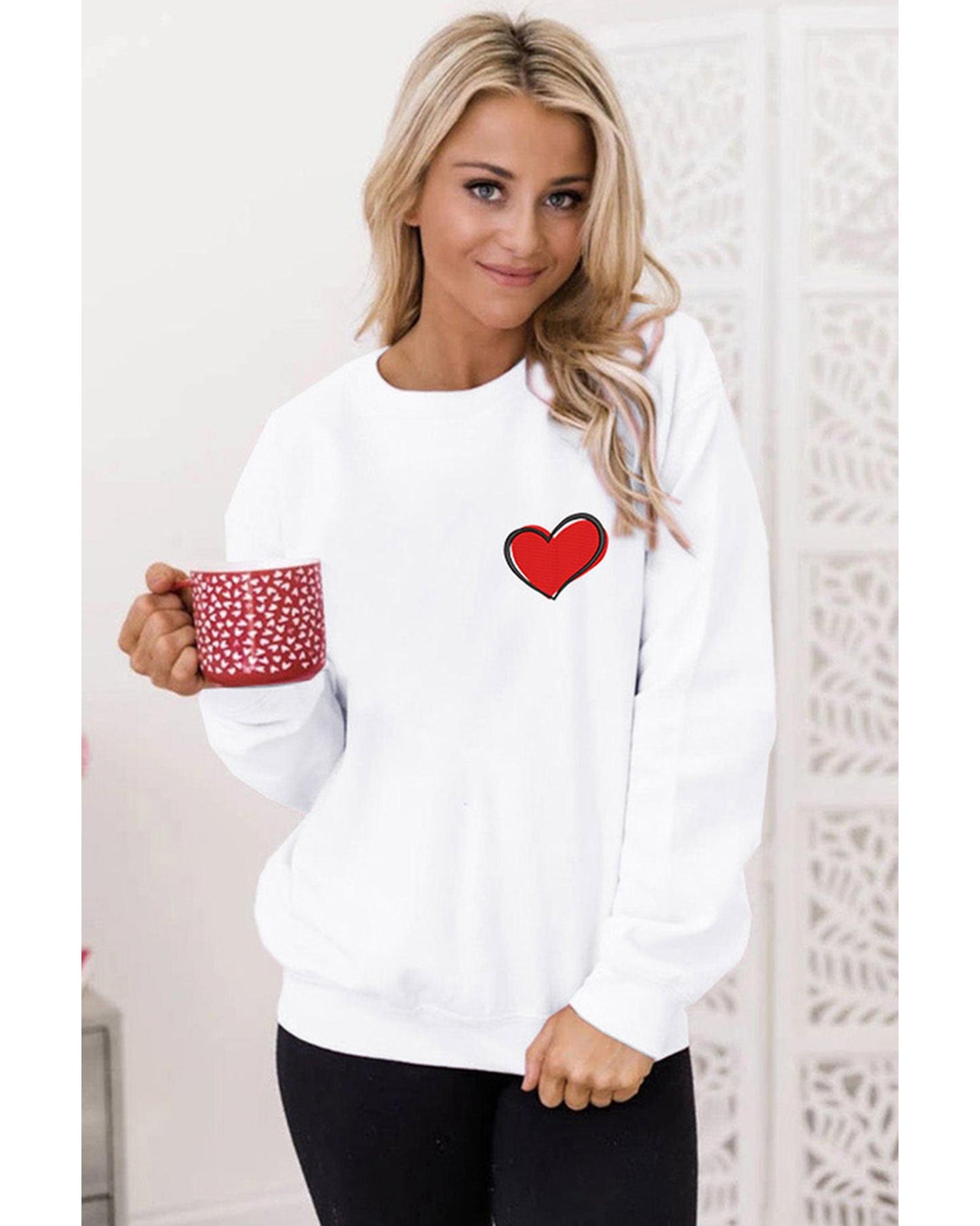 Azura Exchange Embroidered Heart Pullover Sweatshirt - 2XL