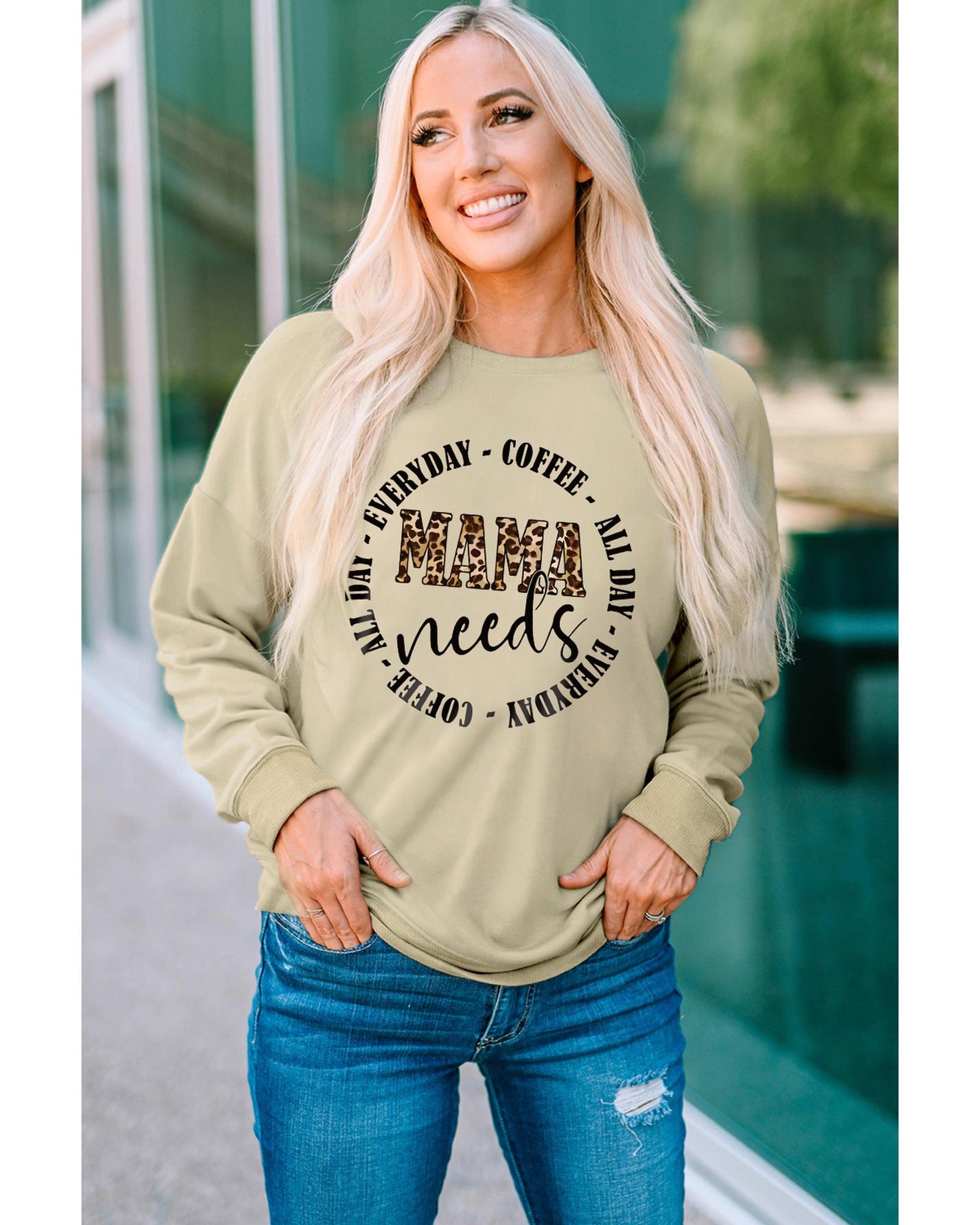 Azura Exchange MAMA Needs All Day Everyday Letters Graphic Sweatshirt - 2XL