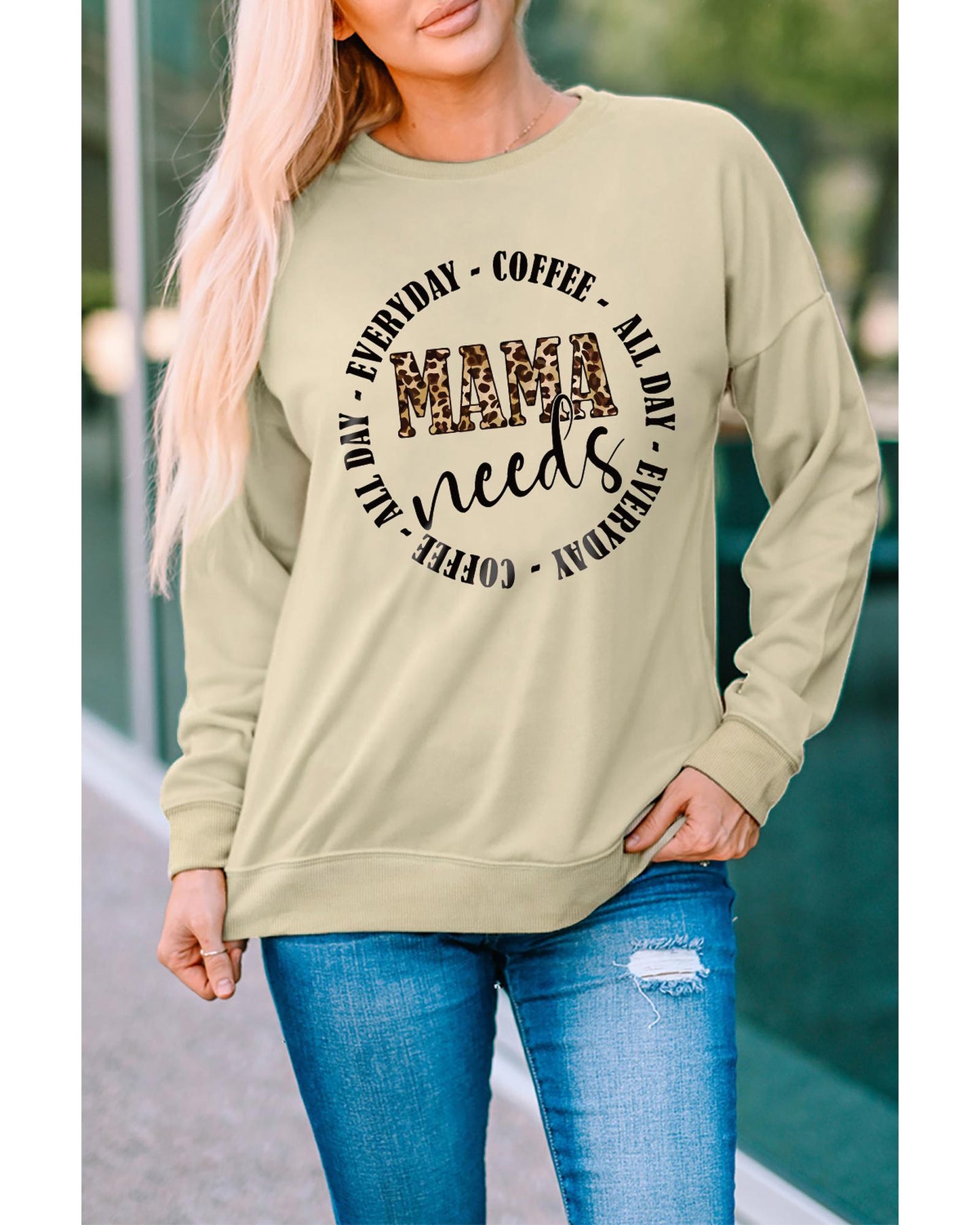 Azura Exchange MAMA Needs All Day Everyday Letters Graphic Sweatshirt - 2XL