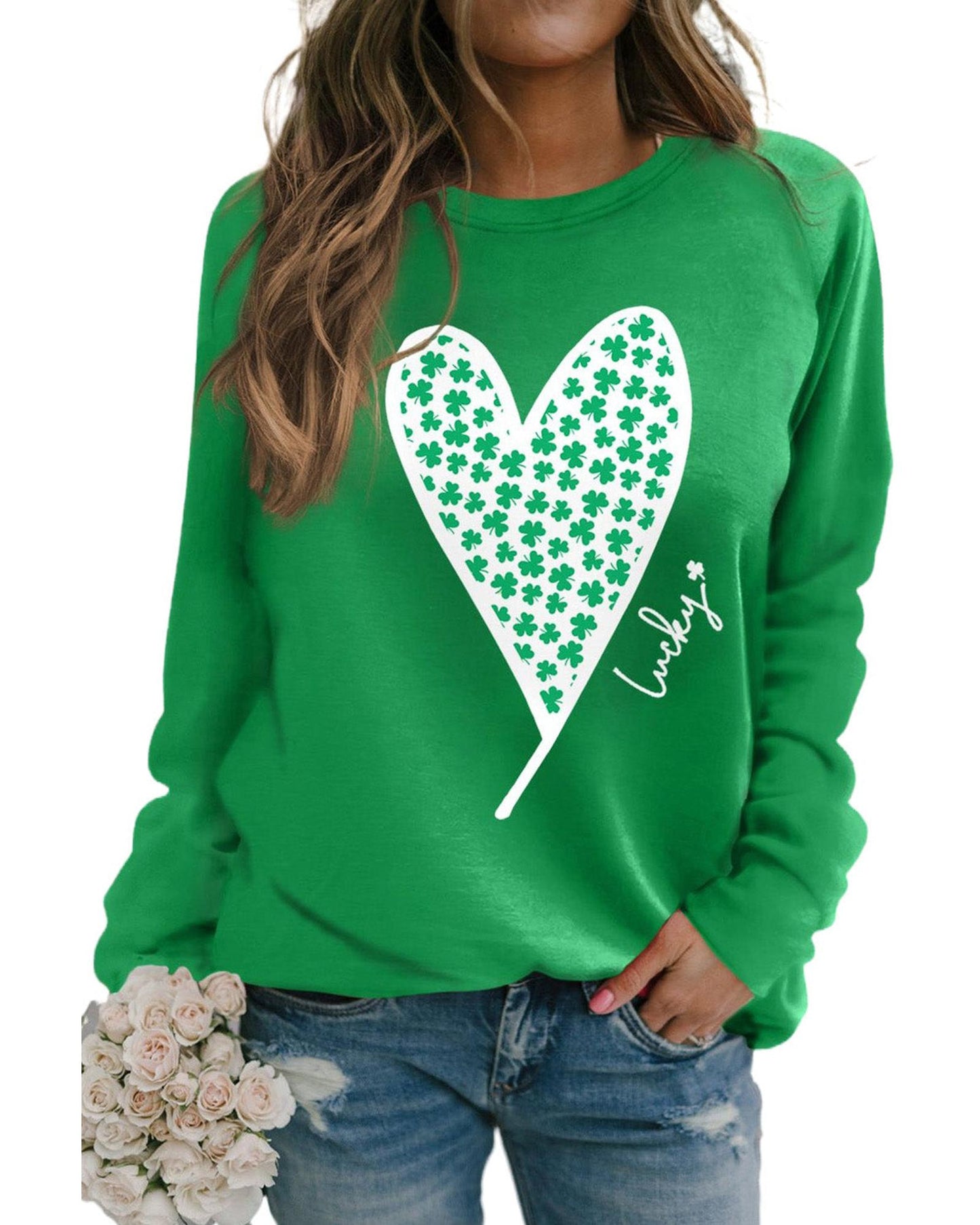 Azura Exchange Lucky Clover Heart Graphic Sweatshirt - S