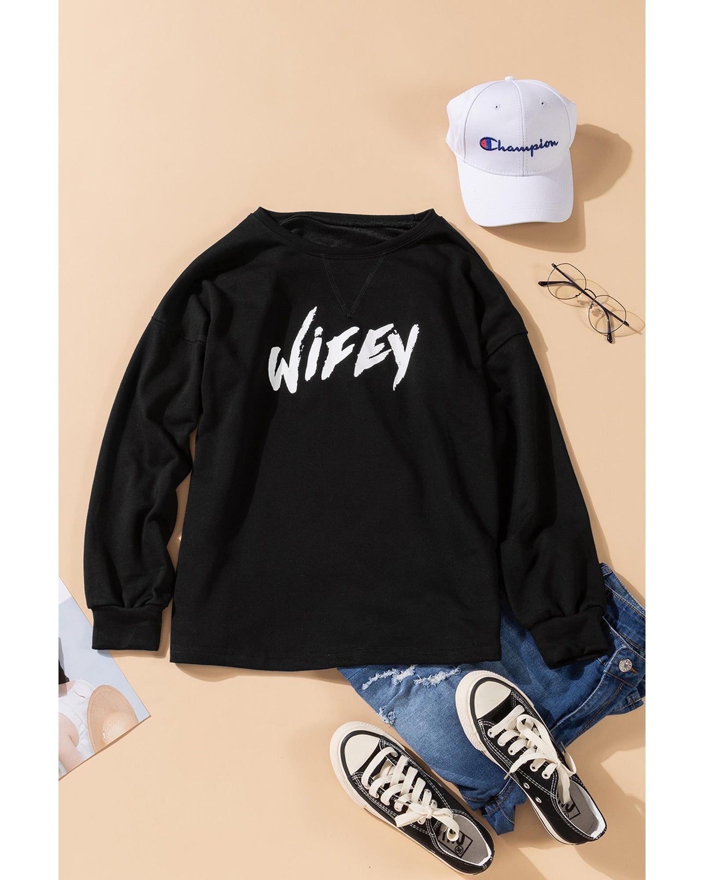 Azura Exchange Crew Neck Wifey Graphic Sweatshirt - S