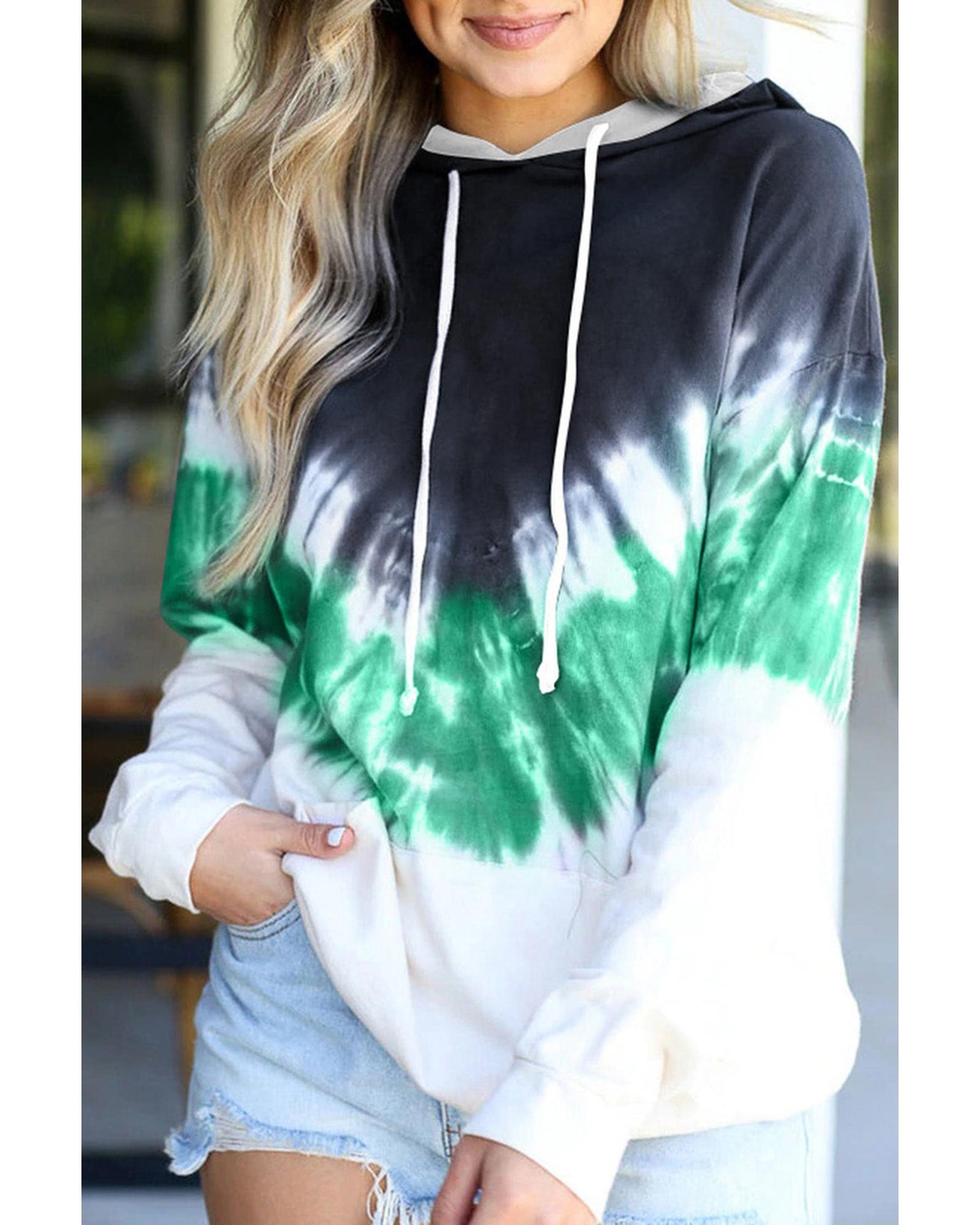 Azura Exchange Tie-dye Hoodie - M