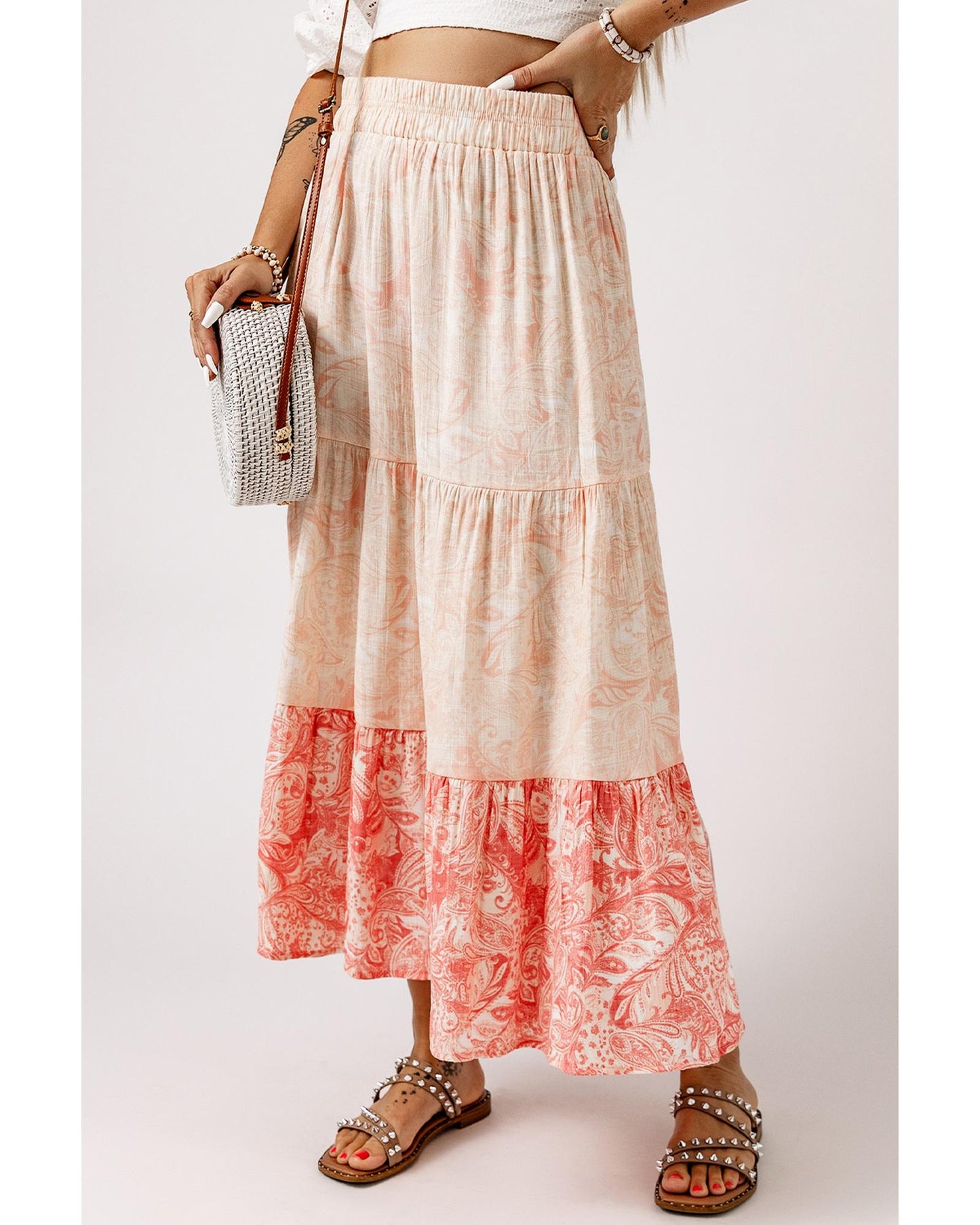 Azura Exchange Tiered Maxi Skirt with Floral Print - L