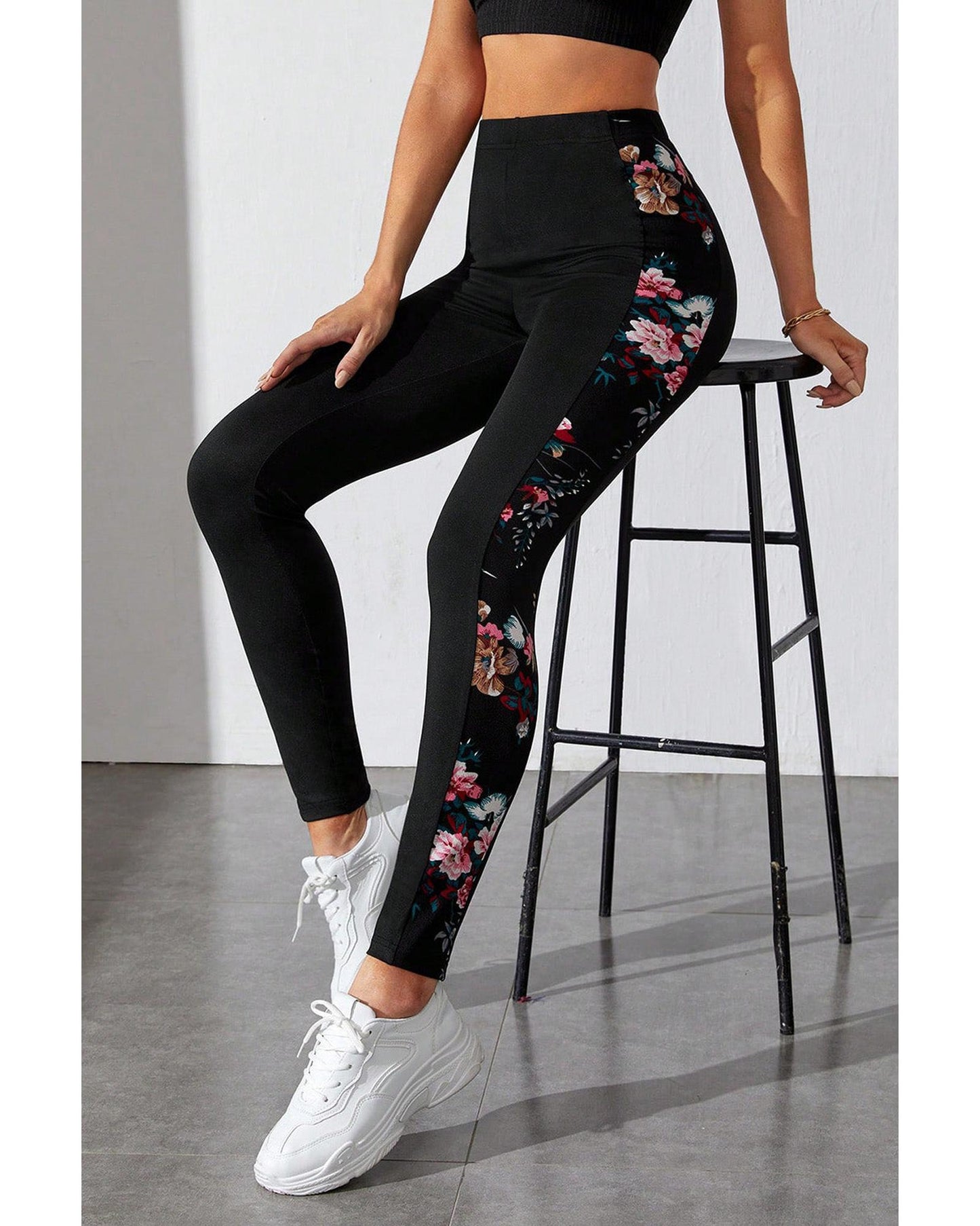 Azura Exchange Floral Patch High Waist Leggings - L